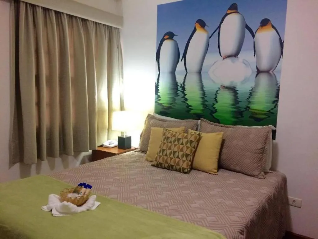 Pousada Dos Pinguins Campos do Jordão Casa de hóspedes