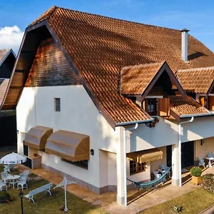 Casa de hóspedes Família, Campos do Jordão